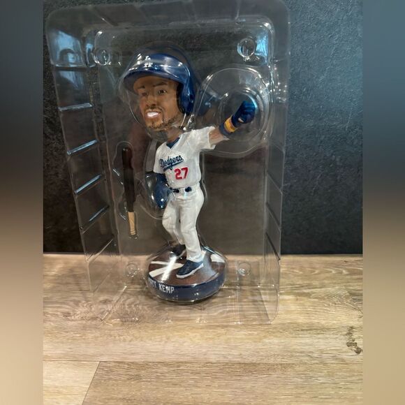 2024 SGA Los Angeles Dodgers Matt Kemp Bobblehead NEW - Picture 5 of 10